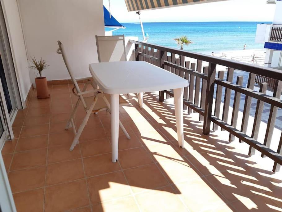 Cosy Flat With A Large Terrace Facing The Sea Daire La Manga del Mar Menor Dış mekan fotoğraf